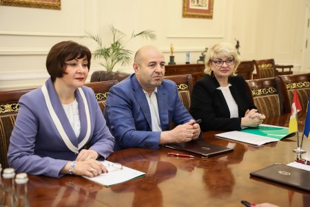 Для одесситов упростят процесс замены водительского удостоверения и техпаспорта 
