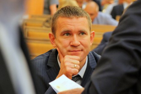 Одесские депутаты собрались на внеочередную сессию ради появления нового Дворца спорта (фоторепортаж)