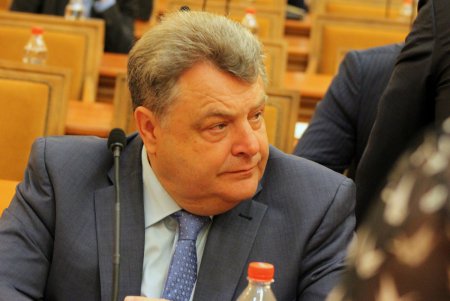 Одесские депутаты собрались на внеочередную сессию ради появления нового Дворца спорта (фоторепортаж)