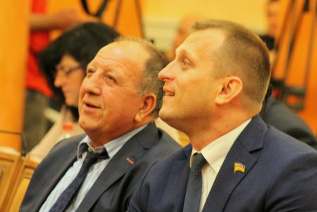 Одесские депутаты собрались на внеочередную сессию ради появления нового Дворца спорта (фоторепортаж)