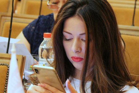 Одесские депутаты собрались на внеочередную сессию ради появления нового Дворца спорта (фоторепортаж)
