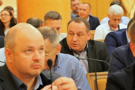 Одесские депутаты собрались на внеочередную сессию ради появления нового Дворца спорта (фоторепортаж)