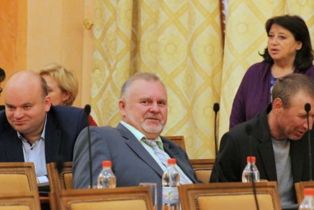 Одесские депутаты собрались на внеочередную сессию ради появления нового Дворца спорта (фоторепортаж)