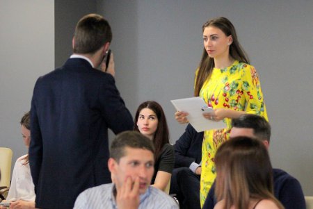 В Новой мэрии состоялось заседание молодежного совета (фоторепортаж)