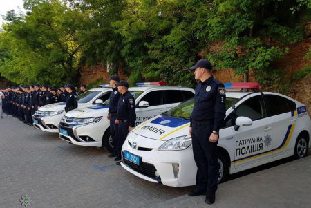 На время курортного сезона в Одессе начала работать туристическая полиция (фото, видео)