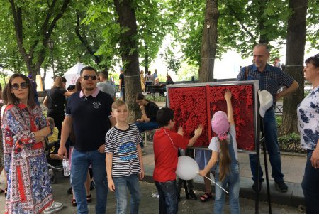 В Одессе в рамках «Фэмили феста» прошел марш за семейные ценности (фото, видео)