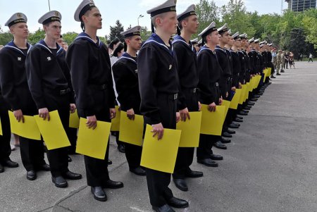 Одесская молодежь устроила флешмоб ко Дню Европы (фото)