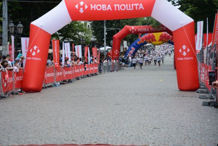 Праздник бега в центре Одессы (фоторепортаж)