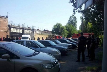 В Одесской колонии заключенные устроили бунт (фото, видео)