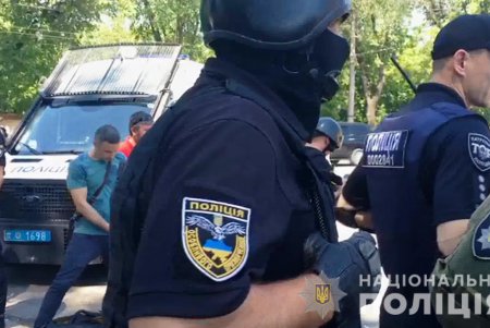Полиция открыла уголовное производство по факту бунта в Одесской колонии (фото, видео)