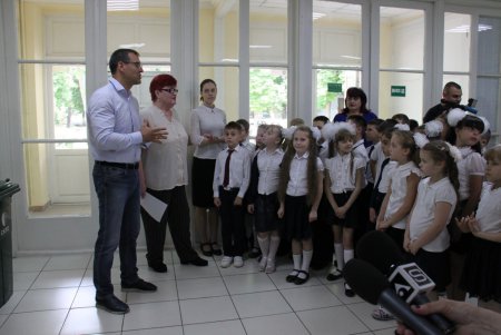 От теории к практике: в школах Малиновского района реализуется проект раздельного сбора мусора (фото)