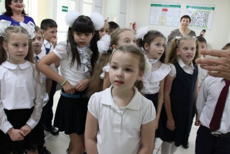 От теории к практике: в школах Малиновского района реализуется проект раздельного сбора мусора (фото)
