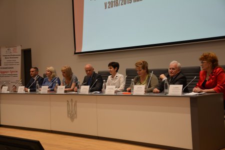 Более 46 тысяч одесских школьников получили консультации по сохранению репродуктивного здоровья (фото)