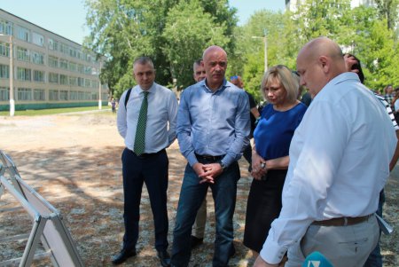В Одессе капитально ремонтируют еще один стадион (фото)