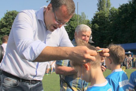 В парке Горького чествовали юных футболистов спортивной школы №11 (фото)