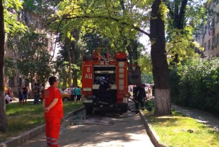 На Тираспольском шоссе горела квартира (фото, видео)