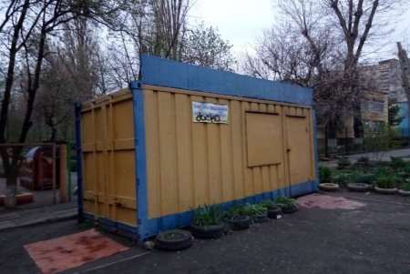 За неделю в городе демонтировали 28 незаконно размещенных элементов торговли (фото)