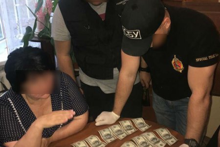 Главу сельсовета в Одесской области арестовали по подозрению во взяточничестве