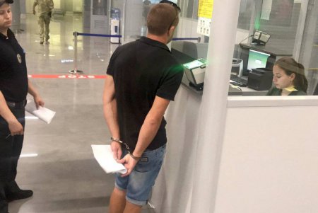 Преступника, разыскиваемого Интерполом, задержали в одесском аэропорту