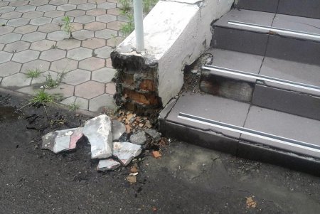 За три дня в Одессе выявлено более 30 нарушений Правил благоустройства города (фото)