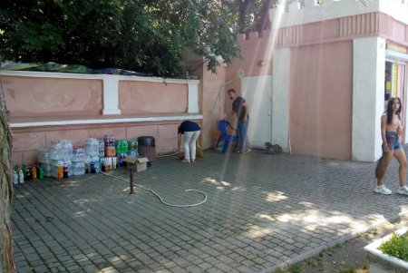 На улицах Одессы стало меньше незаконных киосков (фото)