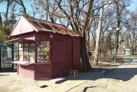 На улицах Одессы стало меньше незаконных киосков (фото)