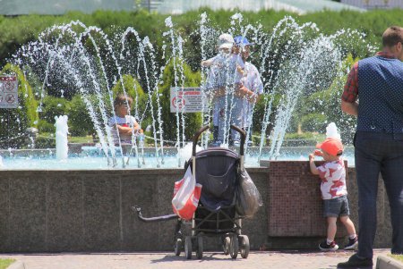 Большой детский экопраздник в парке Горького (фоторепортаж)