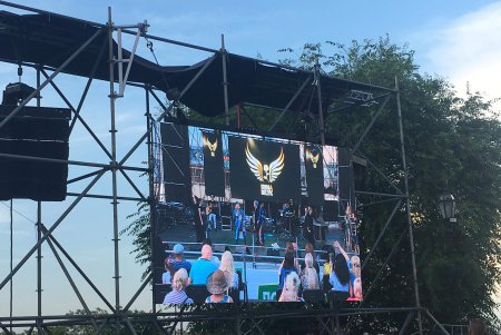 На Потемкинской лестнице состоялось большое «одесское вече» (фото, видео)