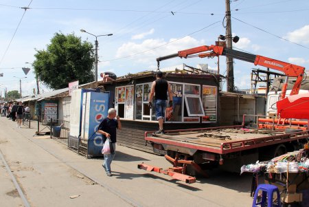 Южная часть «Привоза» радикально меняет свое «лицо» (фоторепортаж) 