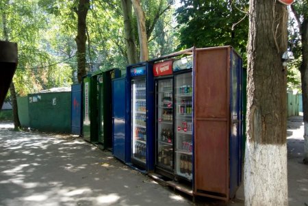 Демонтаж киосков: в Одессе наводят порядок в сфере уличной торговли (фото)