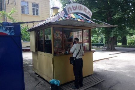 Демонтаж киосков: в Одессе наводят порядок в сфере уличной торговли (фото)