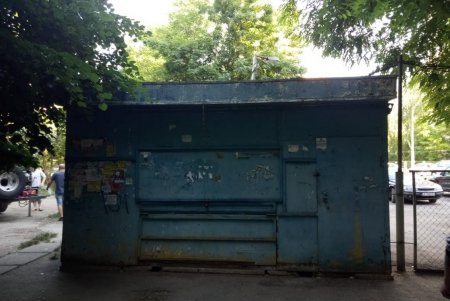 Демонтаж киосков: в Одессе наводят порядок в сфере уличной торговли (фото)