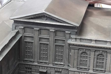 Возле одесских памятников архитектуры появились их 3D-копии (фото)