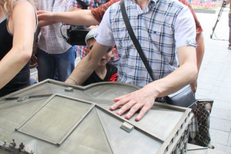 В центре Одессы торжественно отрыли 3D-копии городских достопримечательностей (фоторепортаж)