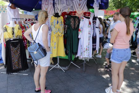 Знаменитая Сорочинская ярмарка - в Одессе (фоторепортаж) Знаменитая Сорочинская ярмарка - в Одессе (фоторепортаж)