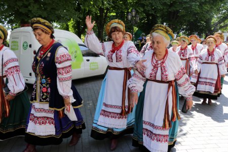 Знаменитая Сорочинская ярмарка - в Одессе (фоторепортаж) Знаменитая Сорочинская ярмарка - в Одессе (фоторепортаж)