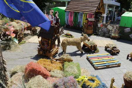Знаменитая Сорочинская ярмарка - в Одессе (фоторепортаж) Знаменитая Сорочинская ярмарка - в Одессе (фоторепортаж)