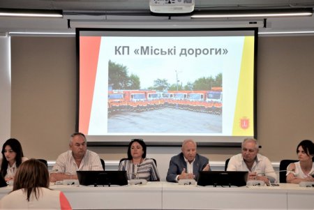 Одесские коммунальщики привели в порядок 11 мостов и около 500 остановок