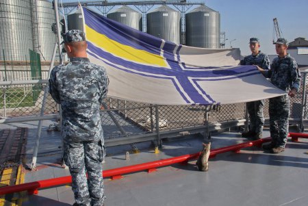 Боевые испытания успешно прошел флагман украинского ВМФ  (фото)