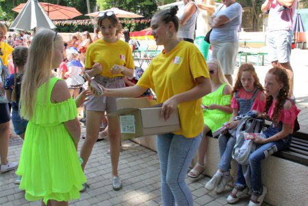«День близнецов»  в Летнем театре (фоторепортаж)