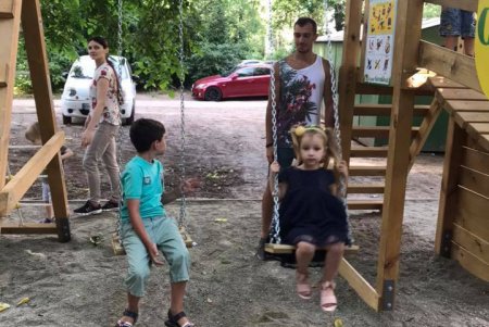 Многофункциональная детская площадка появилась на Варненской (фото)