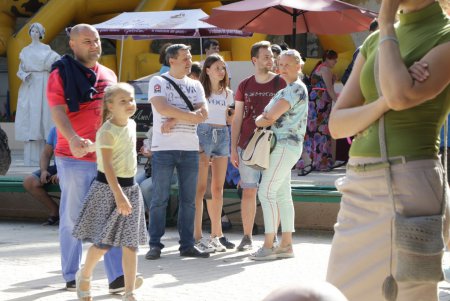 Международный фестиваль живых скульптур в Летнем театре (фоторепортаж)