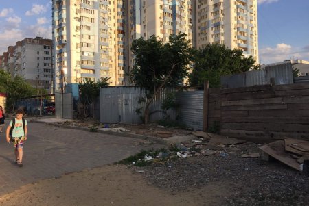 Улицы города освобождают от незаконных киосков (фото)