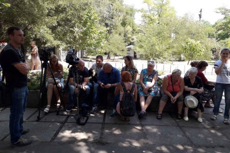 Работу Малиновского суда Одессы прервало сообщение о минировании (фото, обновлено)