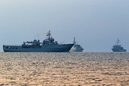 «Си Бриз-2019»: военные учились боевой стрельбе, а в порт зашли сразу четыре боевых корабля (фото, видео)