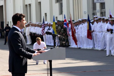 День Военно-Морских Сил Украины: рабочий визит Владимира Зеленского в Одессу (фоторепортаж)