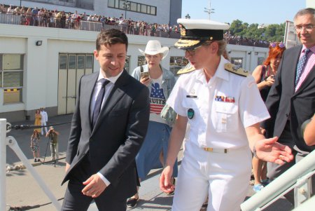 День Военно-Морских Сил Украины: рабочий визит Владимира Зеленского в Одессу (фоторепортаж)
