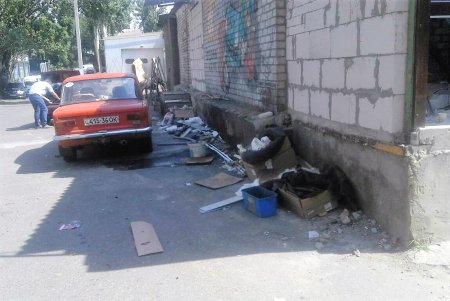 На нарушителей санитарного состояния города составили десятки протоколов (фото)