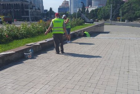 Отремонтировано основание монумента «Крылья Победы» (фото)