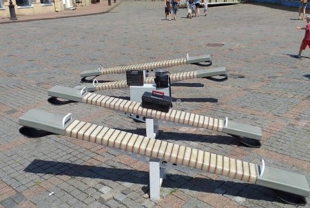 Участились случаи вандализма: хулиганы загрязняют одесские фонтаны и переворачивают урны (фото)